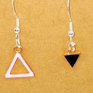 Triangle earrings